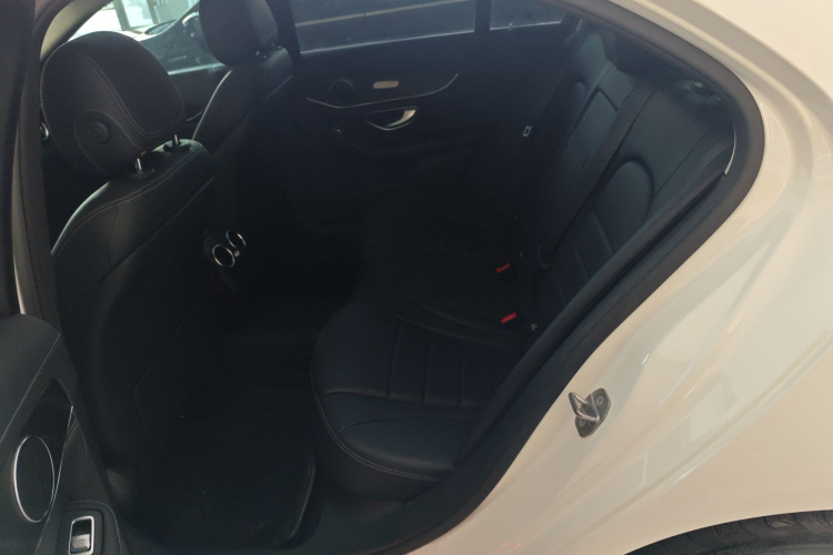 奔驰C级 2018款 C 180 L 时尚型运动版中控内饰21