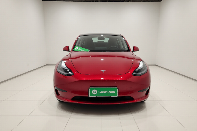 特斯拉 Model Y 2022款 改款 后轮驱动版车身外观2