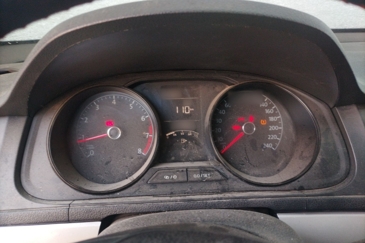 大众 朗逸 2015款 1.6L 手动风尚版局部细节14