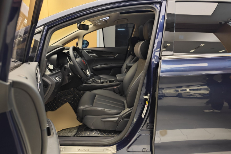 比亚迪 宋MAX 2017款 1.5T 自动智联精英型 7座局部细节19