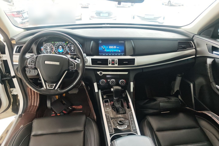 哈弗H7 2018款 改款 蓝标H7 2.0T 自动智享型中控内饰12