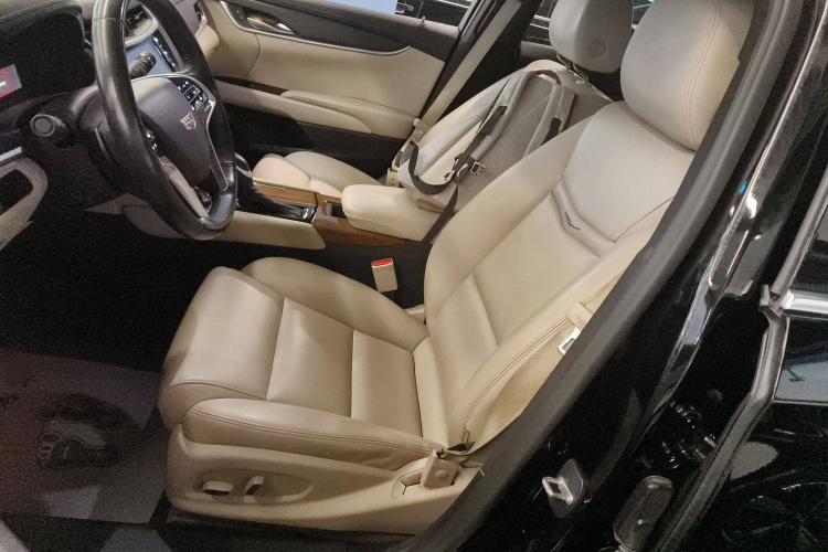 凯迪拉克XTS 2018款 28T 技术型局部细节19