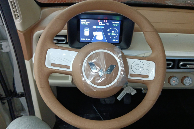 五菱汽车 宏光MINIEV 2024款 第三代 215km 青春版中控内饰13