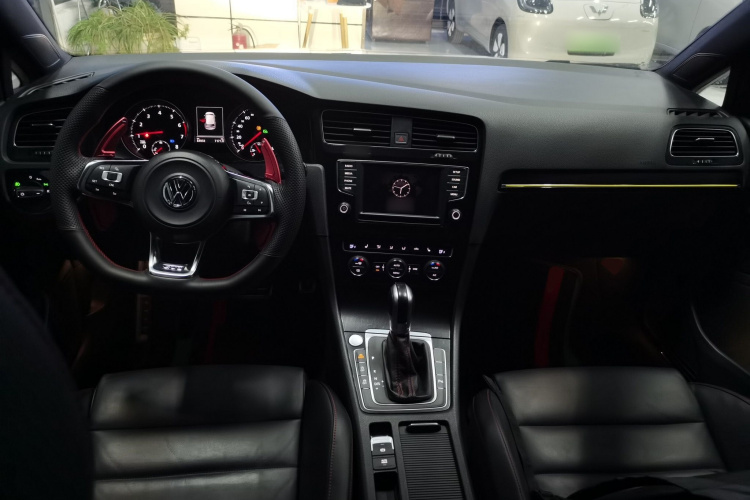 大众 高尔夫GTI 2016款 2.0TSI GTI中控内饰12