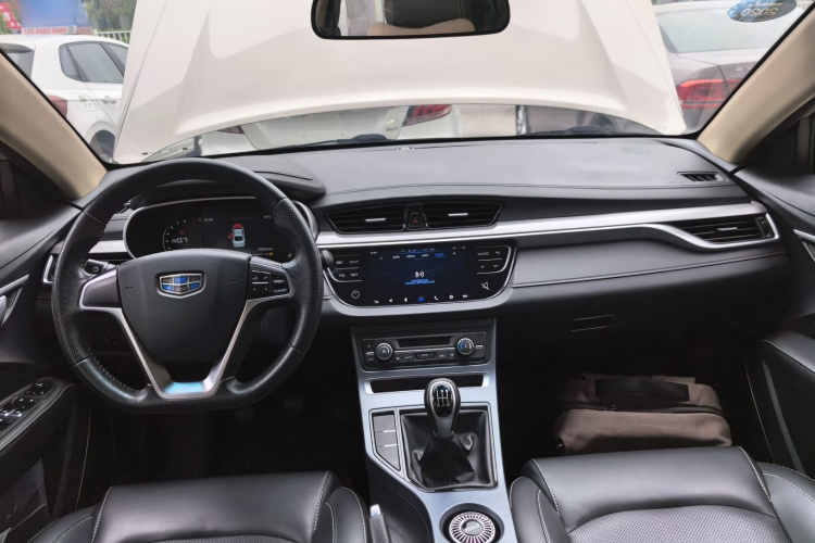 吉利汽车 帝豪 2018款 1.5L 手动向上互联版中控内饰12