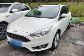 福特 福克斯 2015款 两厢 1.6L 自动风尚型