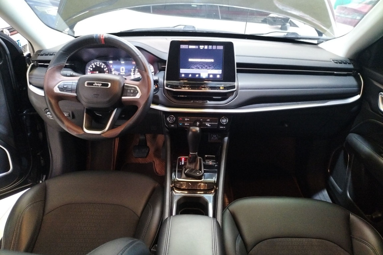 Jeep 指南者 2021款 220T 自动领先版中控内饰7002