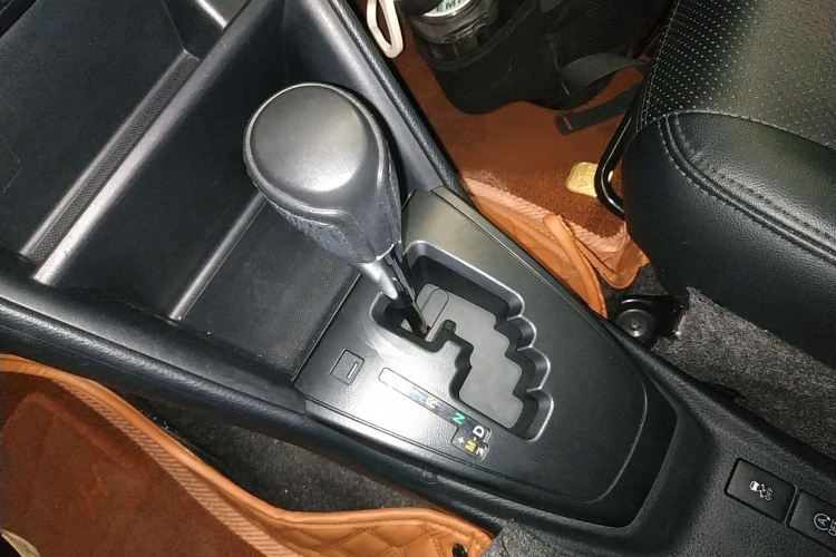 丰田 威驰 2019款 1.5L CVT创行版局部细节18