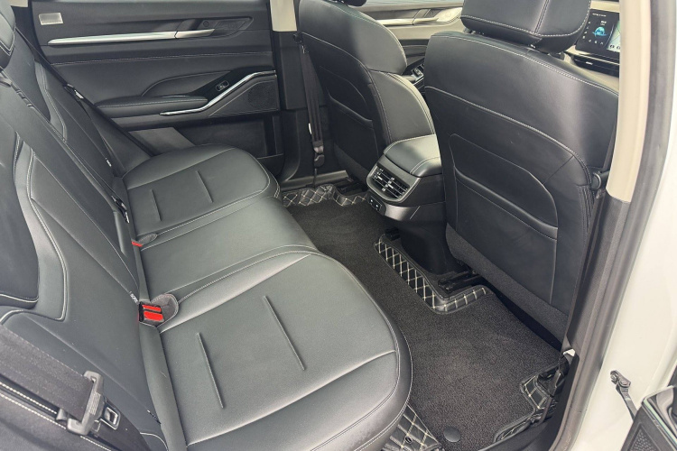 哈弗H6 2021款 第三代 1.5T 自动两驱Pro中控内饰7013