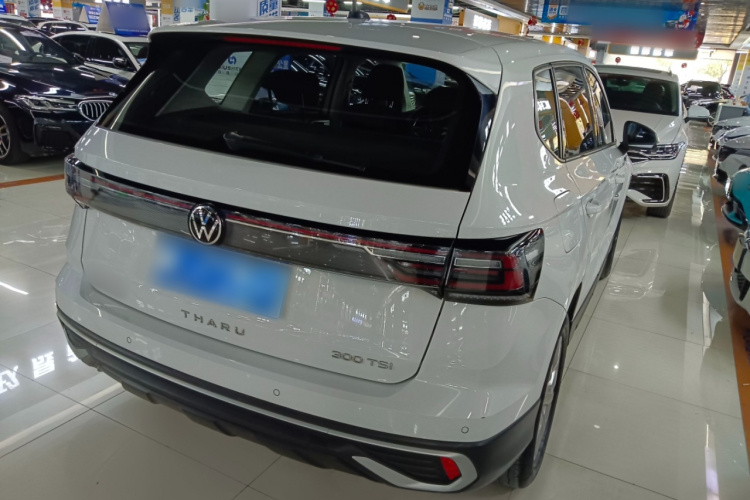 大众 途岳 2023款 300TSI 两驱新月版车身外观7