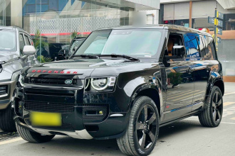 路虎卫士 2024款 110 5.0T V8