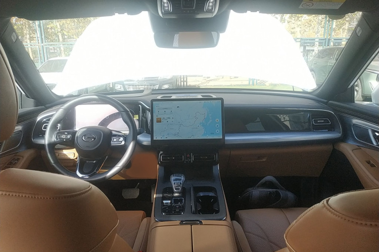 广汽传祺 传祺ES9 2024款 PHEV 143km 旅行者 Max中控内饰7002