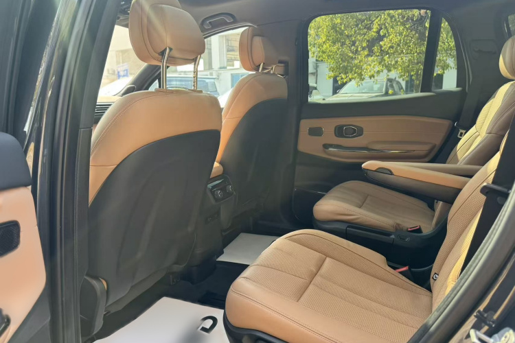 蔚来ES8 2020款 580KM 六座版中控内饰7007