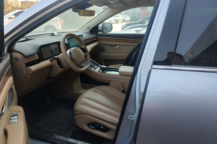 鸿蒙智行 问界M7 2024款 1.5T 智驾四驱Max版 6座中控内饰19