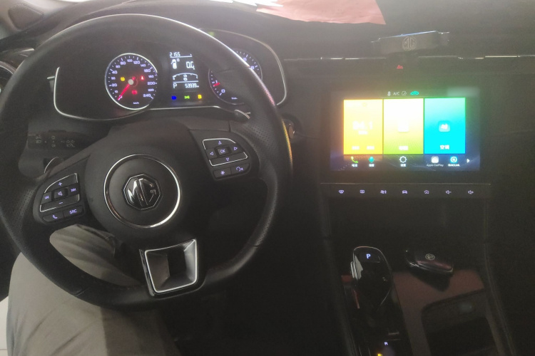 名爵 MG6 2020款 1.5T 自动领潮风尚版中控内饰12