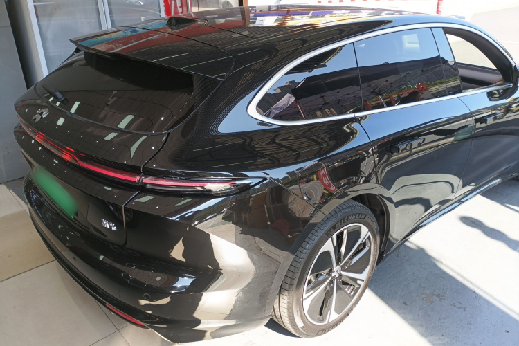 蔚来ET5T 2025款 100kWh Touring车身外观6005