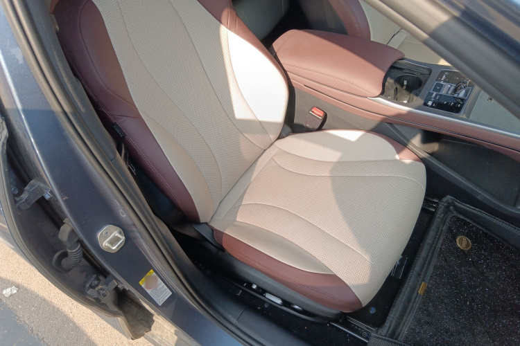 比亚迪 海豹07 DM-i 2025款 DM-i 1.5L 125km 豪华型局部细节41