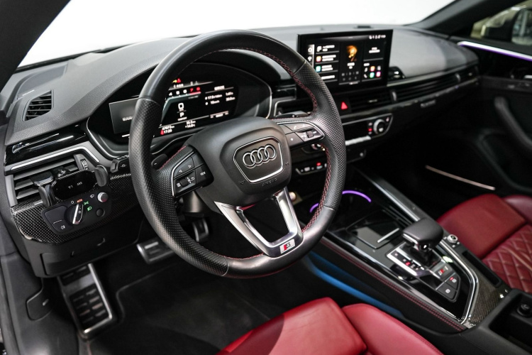 奥迪S5 2022款 S5 3.0T Sportback中控内饰7003