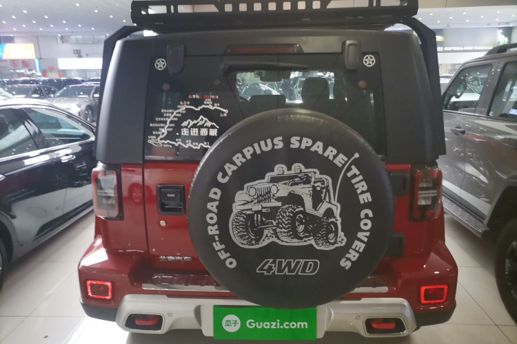 北京越野 北京BJ40 2019款 PLUS 2.3T 自动四驱尊享版 国VI车身外观6