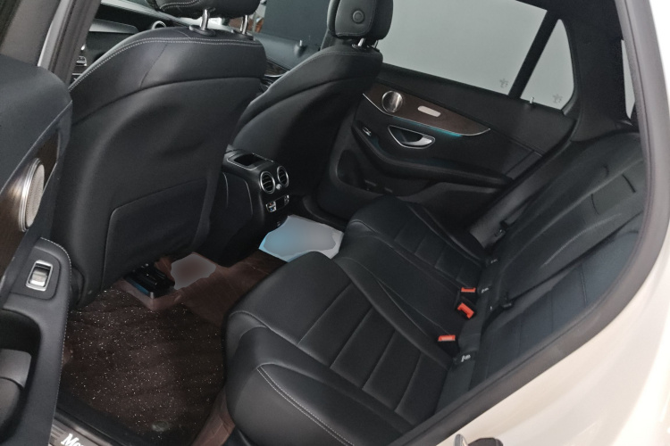 奔驰GLC 2022款 改款 GLC 300 L 4MATIC 动感型中控内饰21