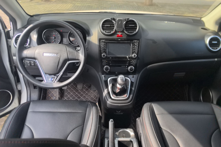 哈弗H6 2016款 升级版 1.5T 手动两驱都市型中控内饰12