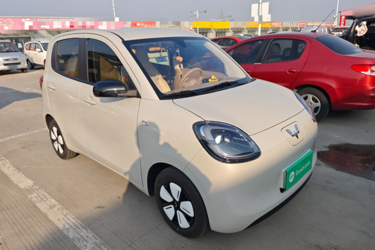 五菱汽车 宏光MINIEV 2025款 四门版 进阶款车身外观3