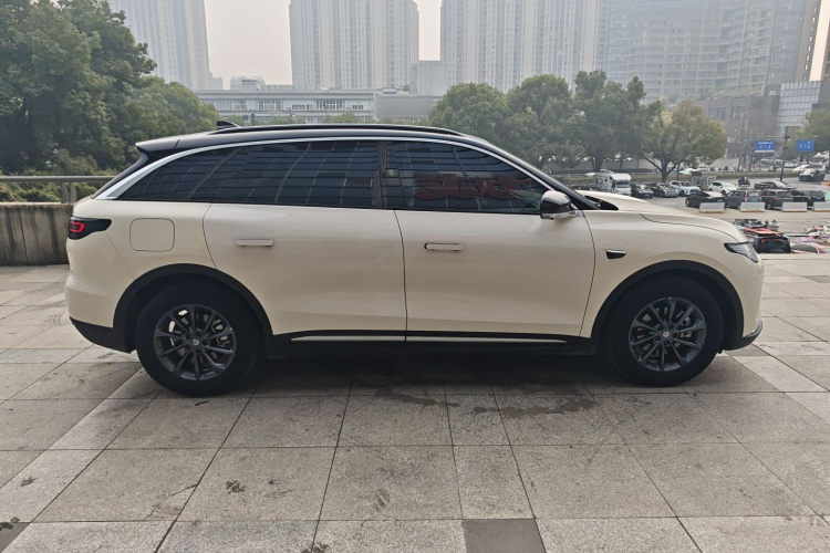 零跑汽车 零跑C11 2023款 增程 300智享版车身外观6003