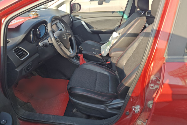 凯翼C3 2015款 1.5L 手动金钻型局部细节19