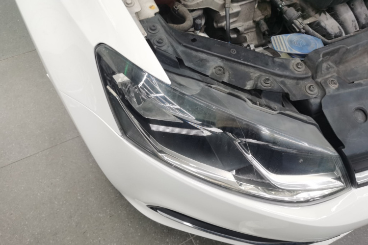 大众 Polo 2016款 1.6L 自动舒适型车身外观8