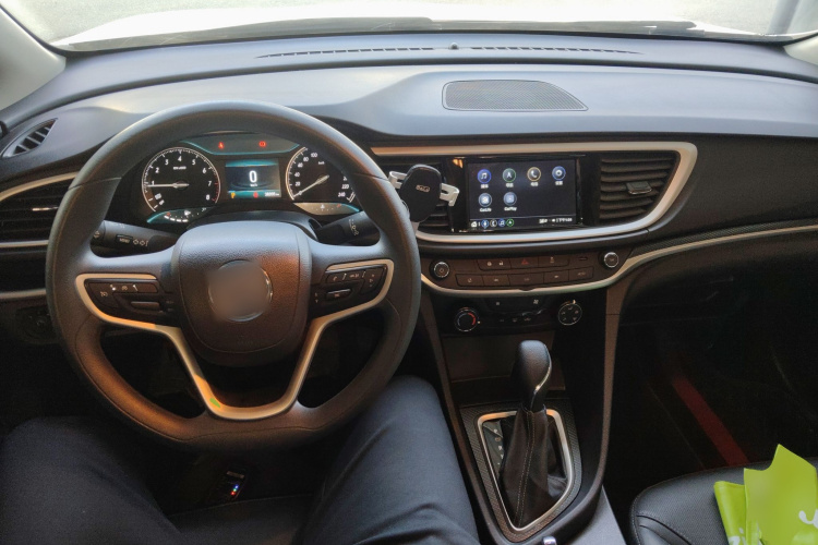 别克 英朗 2021款 改款 典范 1.5L 自动精英型中控内饰12