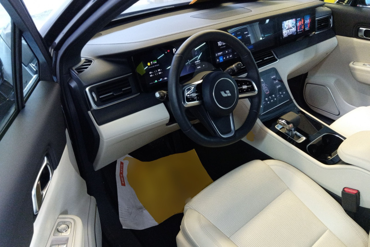 理想汽车 理想ONE 2021款 增程6座版中控内饰20