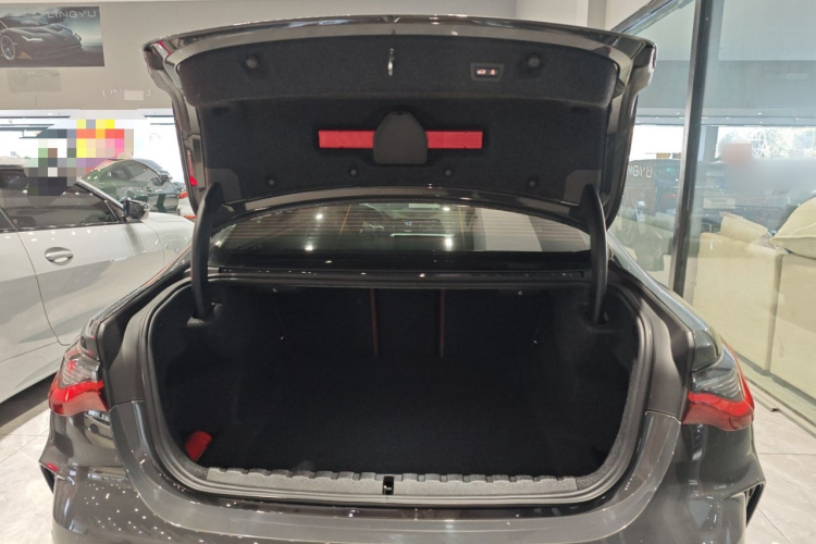 宝马4系 2021款 425i M运动曜夜版局部细节23