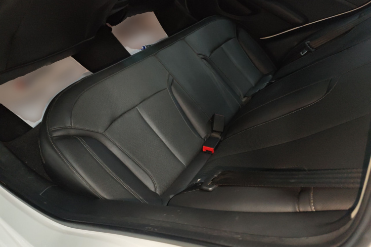 别克 英朗 2021款 改款 典范 1.5L 自动精英型中控内饰21