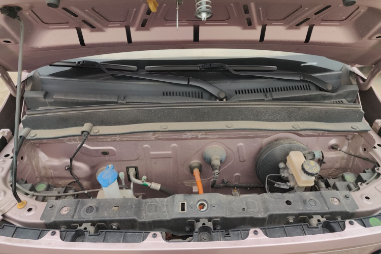 吉利银河 2023款 熊猫mini 200km 耐力熊机舱底盘24