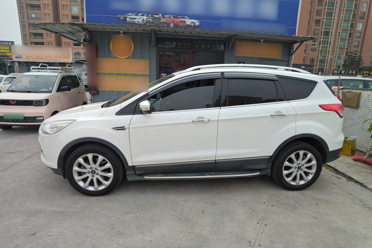 福特 翼虎 2015款 2.0L GTDi 四驱运动型车身外观4