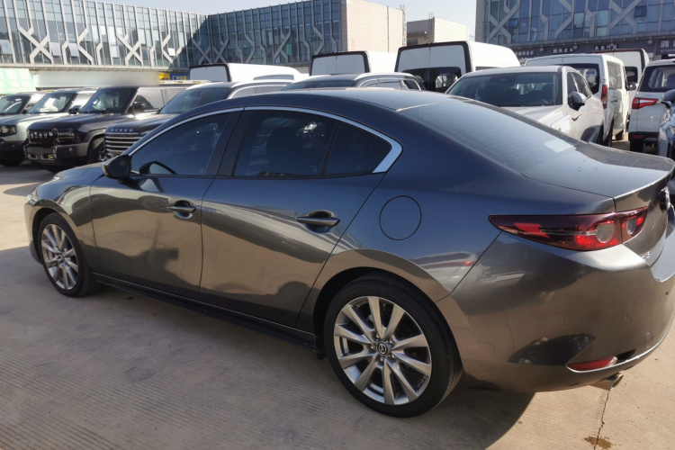 马自达3 昂克赛拉 2021款 2.0L 自动质炫版车身外观4