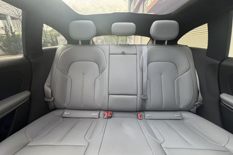 蔚来ET5T 2023款 75kWh Touring中控内饰7011