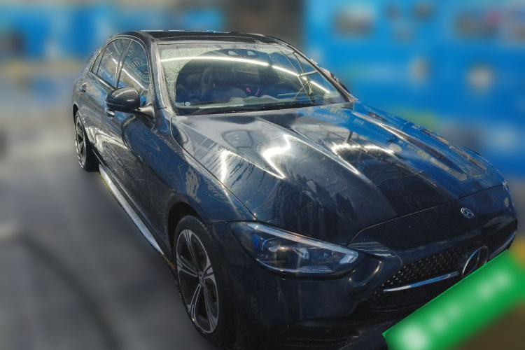 奔驰C级 2022款 C 260 L 皓夜运动版车身外观3