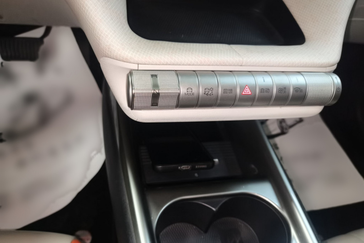 比亚迪 海豚 2021款 405km 时尚版局部细节18