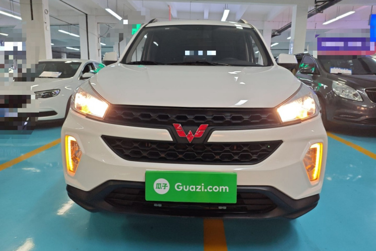 五菱汽车 五菱宏光S3 2019款 1.5L 手动标准型 国VI车身外观2