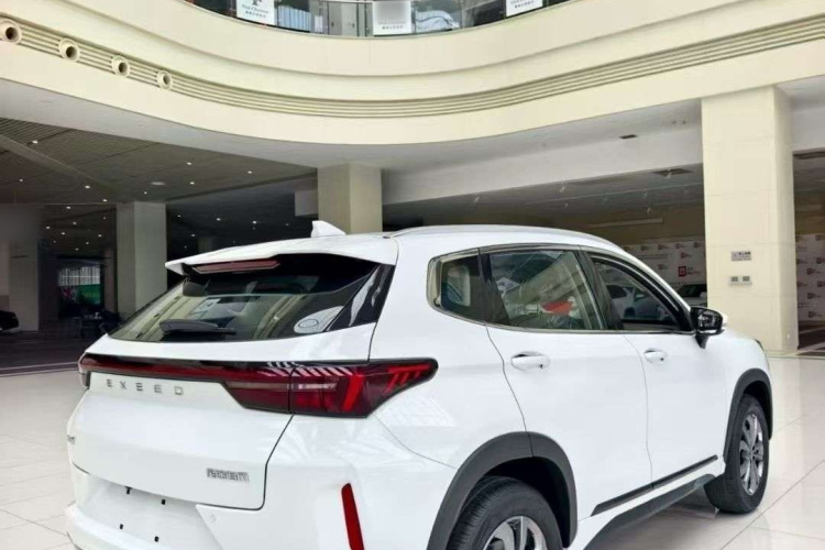 星途追风 2024款 1.5T CVT好事花生版车身外观6003