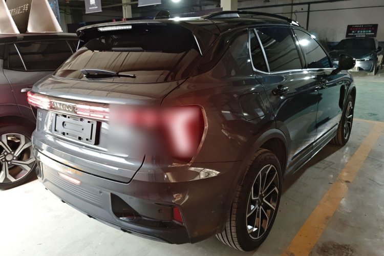 领克01 EM-P 2023款 1.5TD EM-P PM车身外观6005