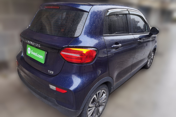 零跑汽车 零跑T03 2021款 400舒享版车身外观6005