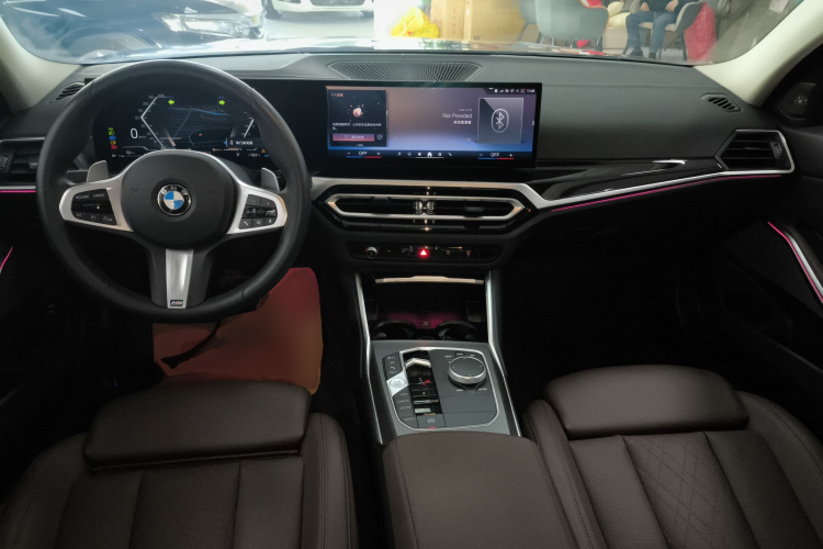 宝马3系 2024款 325Li M运动曜夜套装中控内饰12