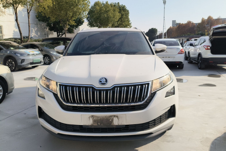 斯柯达 柯迪亚克GT 2019款 TSI330 两驱舒适版 国VI车身外观2