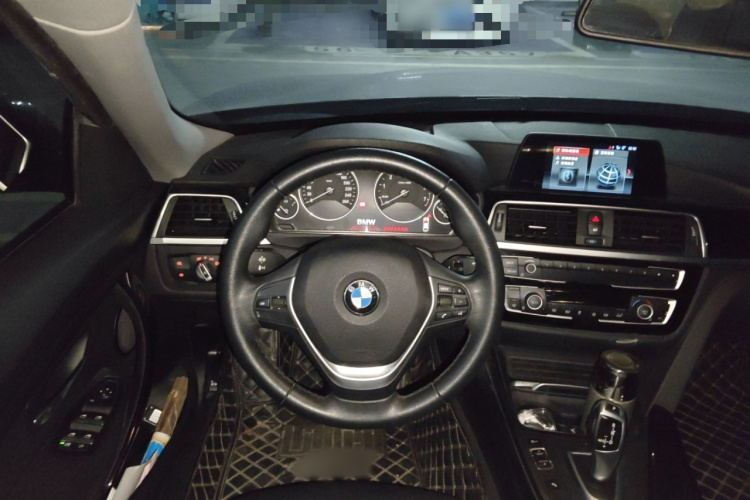 宝马3系GT 2019款 320i 时尚型局部细节13