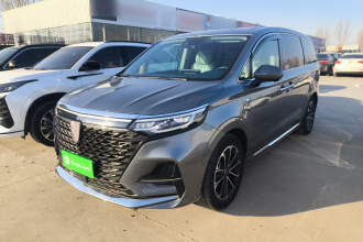 荣威iMAX8 2021款 400TGI Supreme系列至尊版