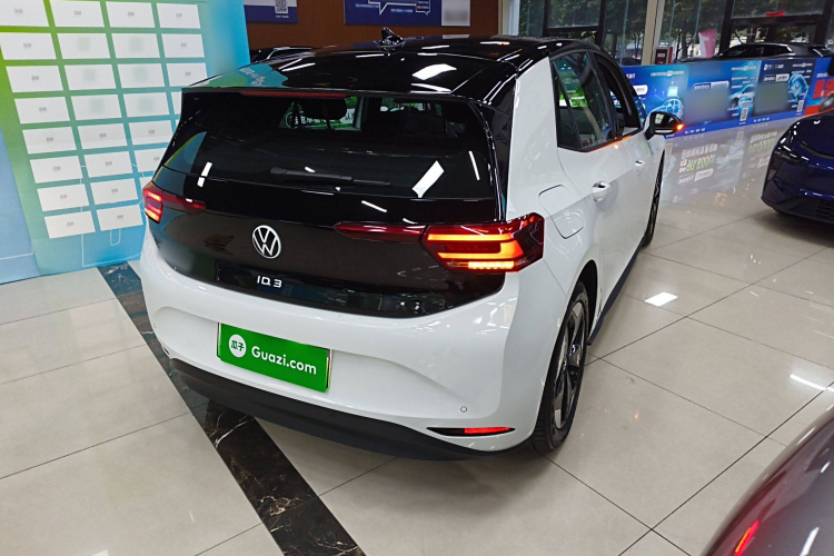 大众ID.3 2025款 改款 聪明款 纯净智享版车身外观7