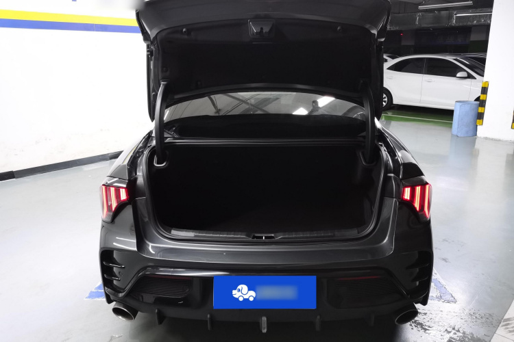 领克03 2023款 1.5TD DCT劲Pro机舱底盘23