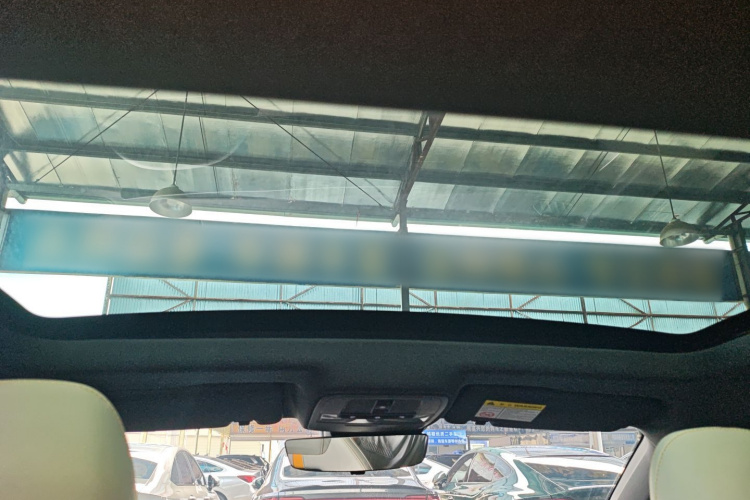 名爵 MG5天蝎座 2022款 1.5T Trophy运动旗舰版中控内饰22